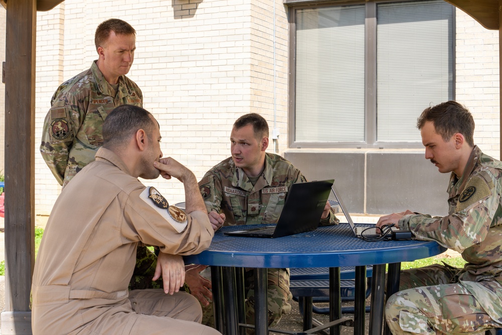 Air University students collaborate on strategic studies at Air Command and Staff College