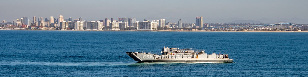 USS Essex (LHD 2) Conducts Well Deck Operations