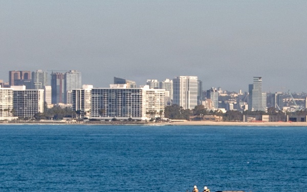 USS Essex (LHD 2) Conducts Well Deck Operations