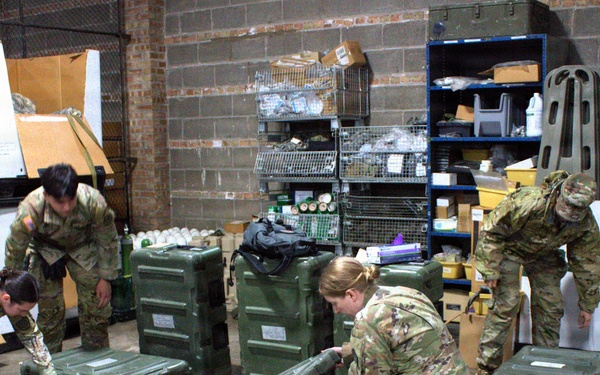 Illinois Army National Guard’s 708th Medical Co. (Ground Ambulance) Makes the Most of Drill Weekend