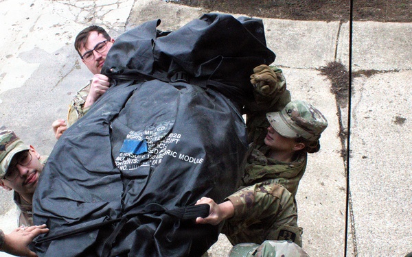 Illinois Army National Guard’s 708th Medical Co. (Ground Ambulance) Makes the Most of Drill Weekend