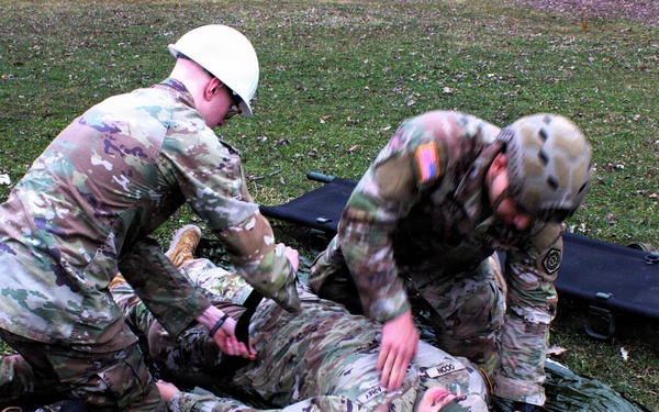 Illinois Army National Guard’s 708th Medical Co. (Ground Ambulance) Makes the Most of Drill Weekend