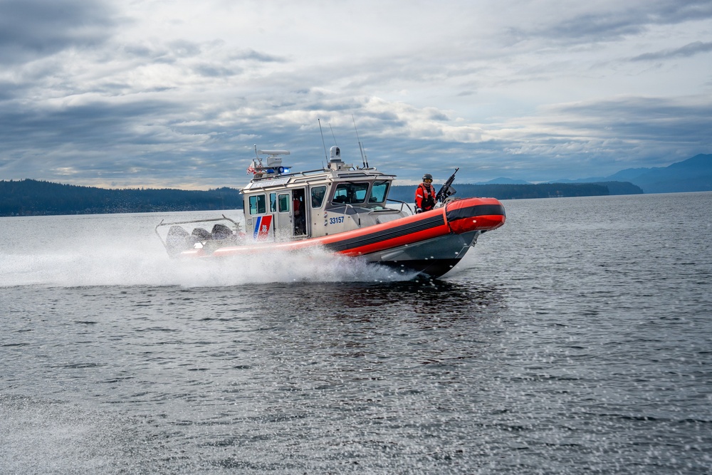 MFPU Bangor Trains on the Puget Sound