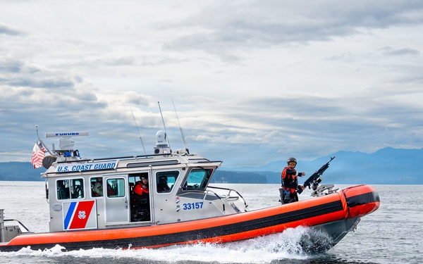 MFPU Bangor Trains on the Puget Sound