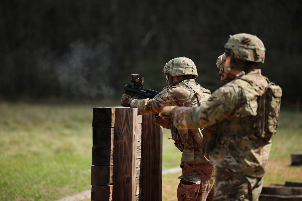 Cavalry Scout Fires M320