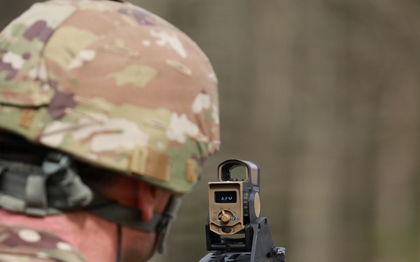 Competitor Checks M320 Sight