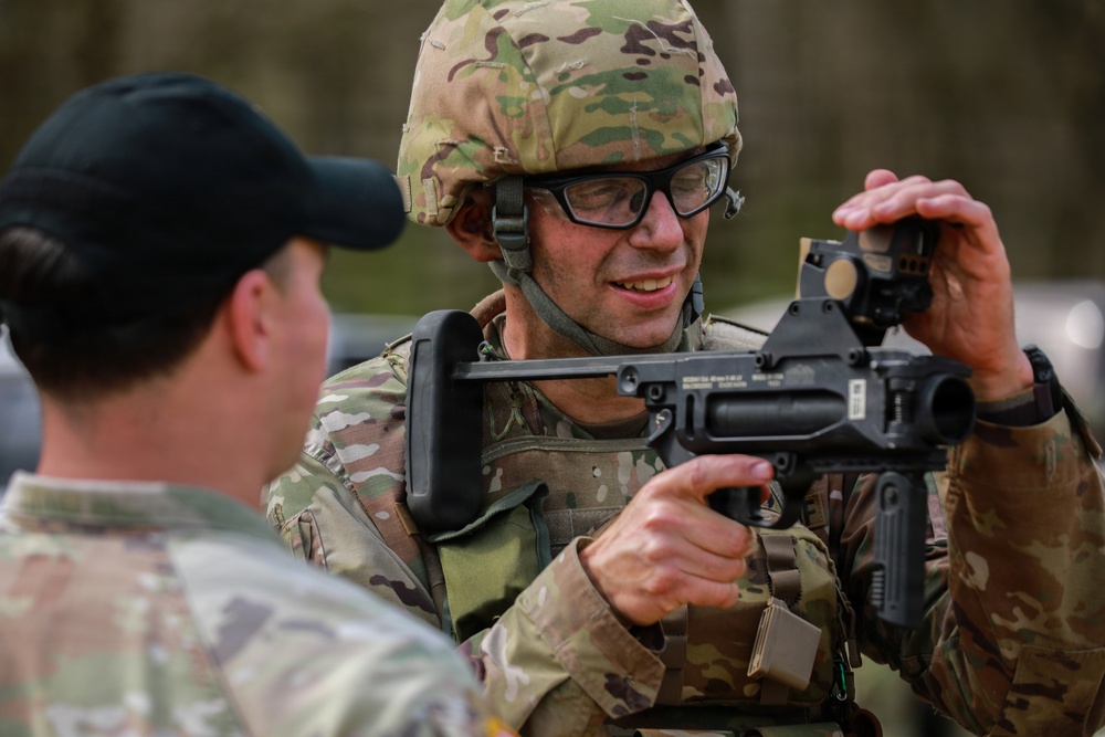 GSDF Soldier Receives M320 Instruction