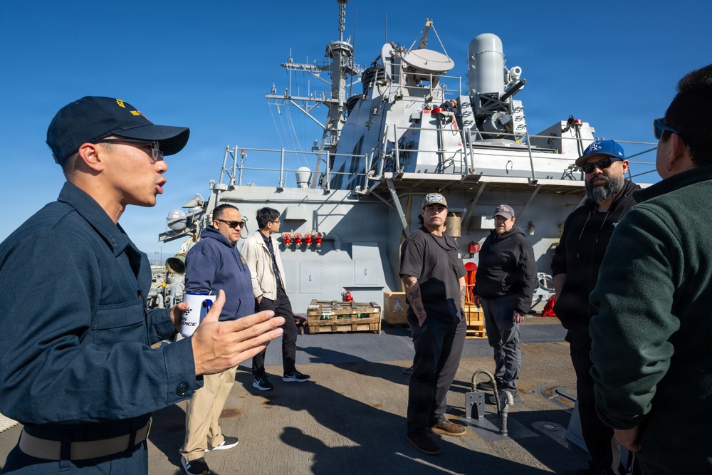 USS Paul Hamilton (DDG 60) Gets Combat System Tuneup, Hosts Employee Tours at Naval Surface Warfare Center, Port Hueneme Division