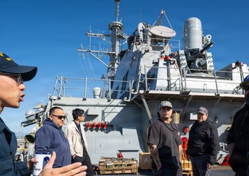 USS Paul Hamilton (DDG 60) Gets Combat System Tuneup, Hosts Employee Tours at Naval Surface Warfare Center, Port Hueneme Division