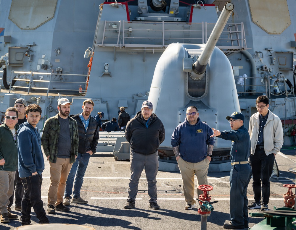 USS Paul Hamilton (DDG 60) Gets Combat System Tuneup, Hosts Employee Tours at Naval Surface Warfare Center, Port Hueneme Division