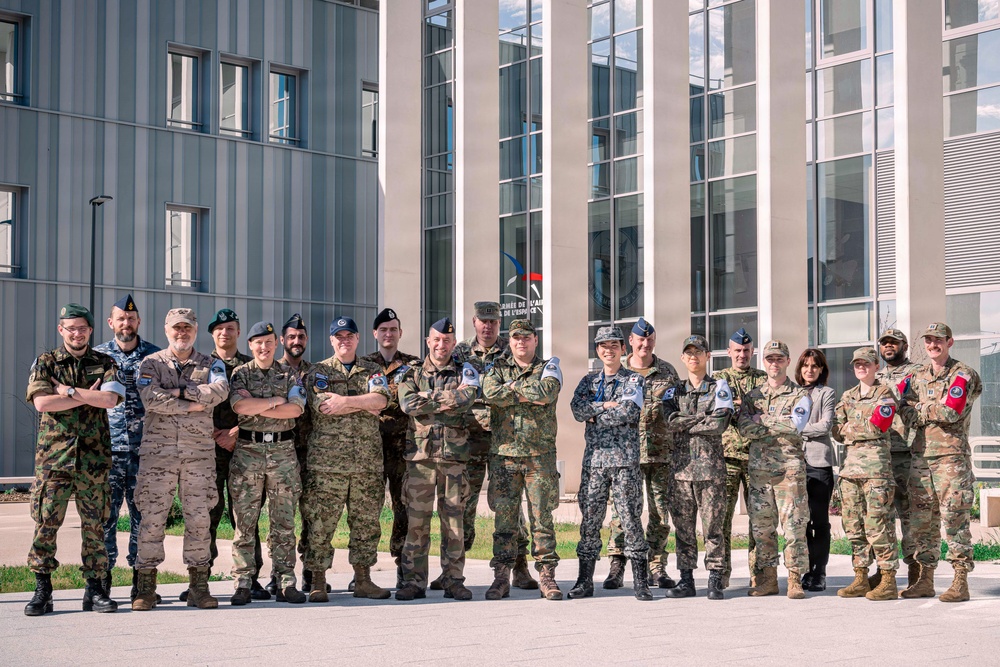Group photo for Exercise SPARTEX 2026 in Toulouse, France, March 9, 2026