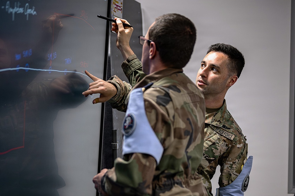 USSF Capt. Tyler Riechmann conducted COG target analysis with French Space Command at SPARTEX 2026.