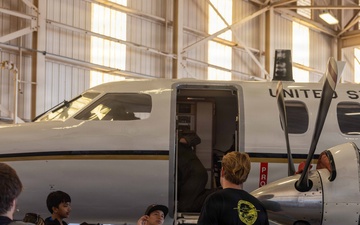 PMRF Hosts Annual Work Force Awareness Field Trip for West-Side Students