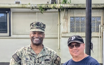 Admiral Tobias commemorates OICC MCM all hands and coin presentation