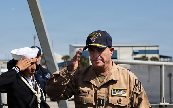 Naval Surface Force Atlantic (COMNAVSURFLANT) Visits Naval Station Mayport