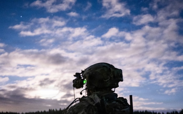 U.S. Soldiers conduct live fire exercise after dark