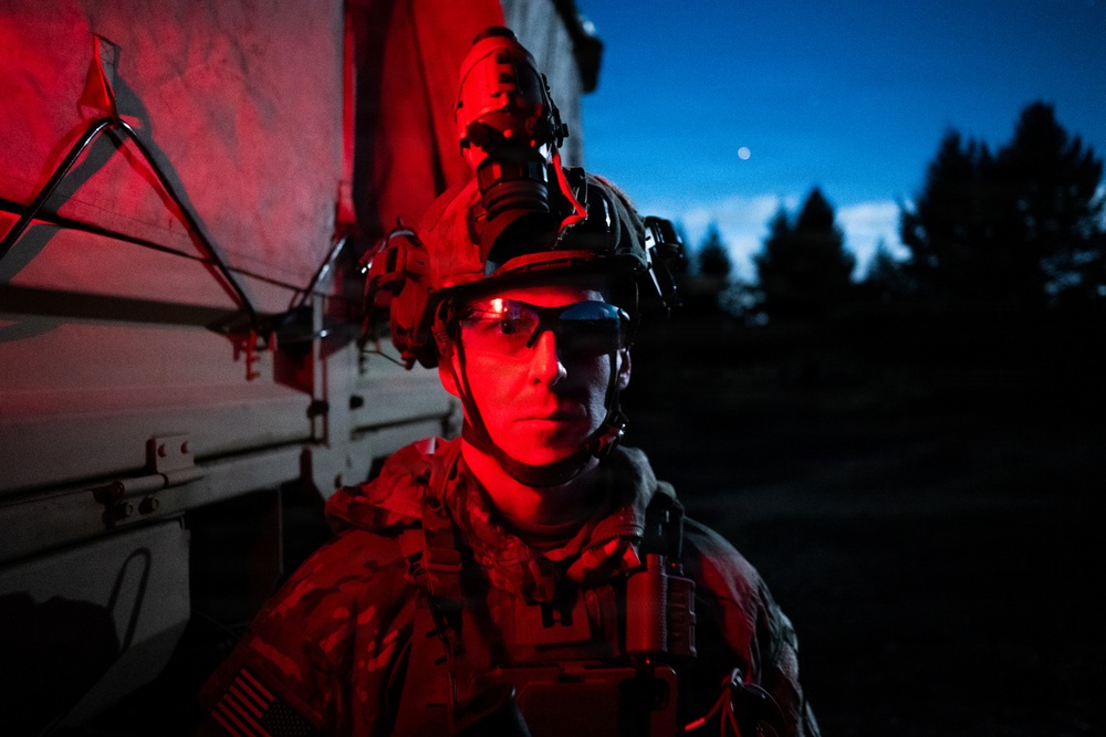 U.S. Soldiers conduct live fire exercise after dark