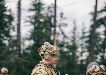 1st SFG(A), 5th SFAB, 7th ID enhance combat power with joint mortar training