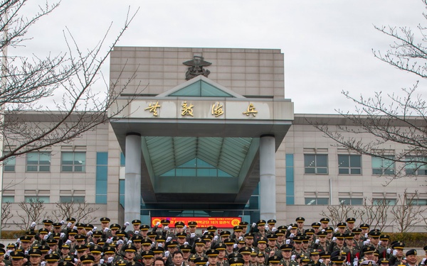 Marine Forces Korea attends ROK Marine Corps noncommissioned officer graduation