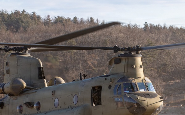 3-2 GSAB Conducts Joint Sling Load Training