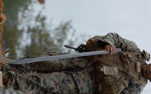 MWSS-171 strengthens readiness during Haramura Field Training Exercise