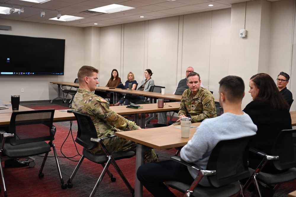Lt. Col. Burnham Hosts Coffee with the Commander