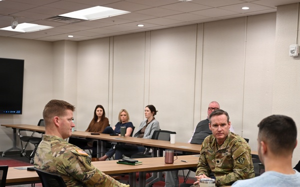 Lt. Col. Burnham Hosts Coffee with the Commander
