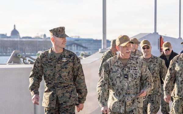 USNA Superintendent tours Naval Academy waterfront