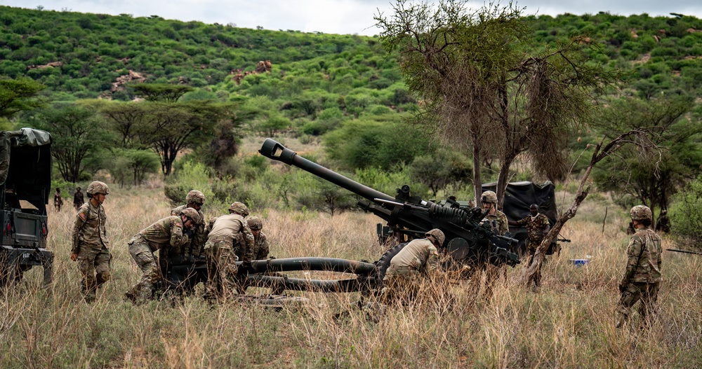 US, Kenya field artillery conduct Table VI live-fire certification