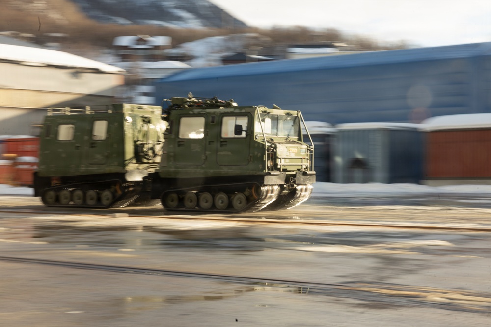 CORE26 | Norwegian, U.S. Forces Conduct Logistics Operations for Arctic Exercise