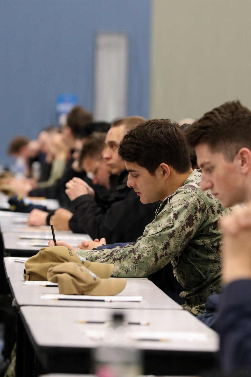 Stennis Sailors Take Navy-wide Advancement Exam