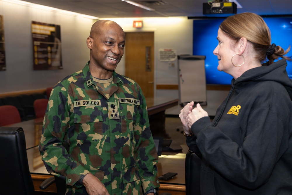 Nigerian Ministry of Defence Health Implementation Programme visits WRAIR