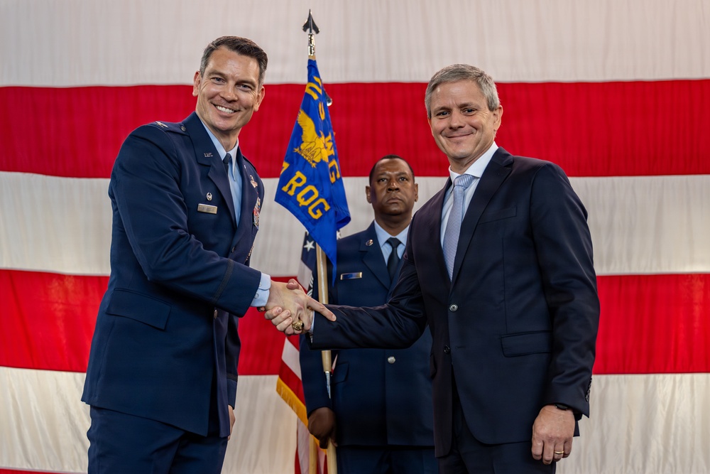 Moody welcomes new honorary commanders