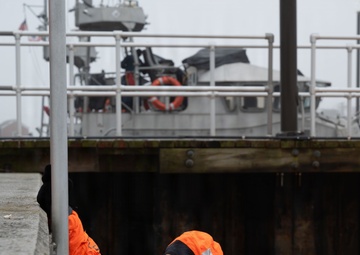 Preparation, partnership, performance under pressure: Joint training strengthens water survival readiness