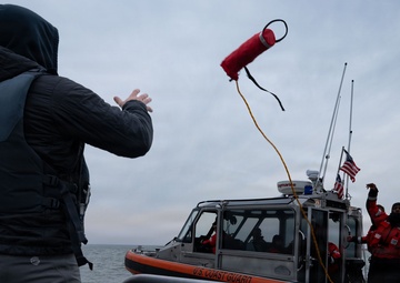 Preparation, partnership, performance under pressure: Joint training strengthens water survival readiness