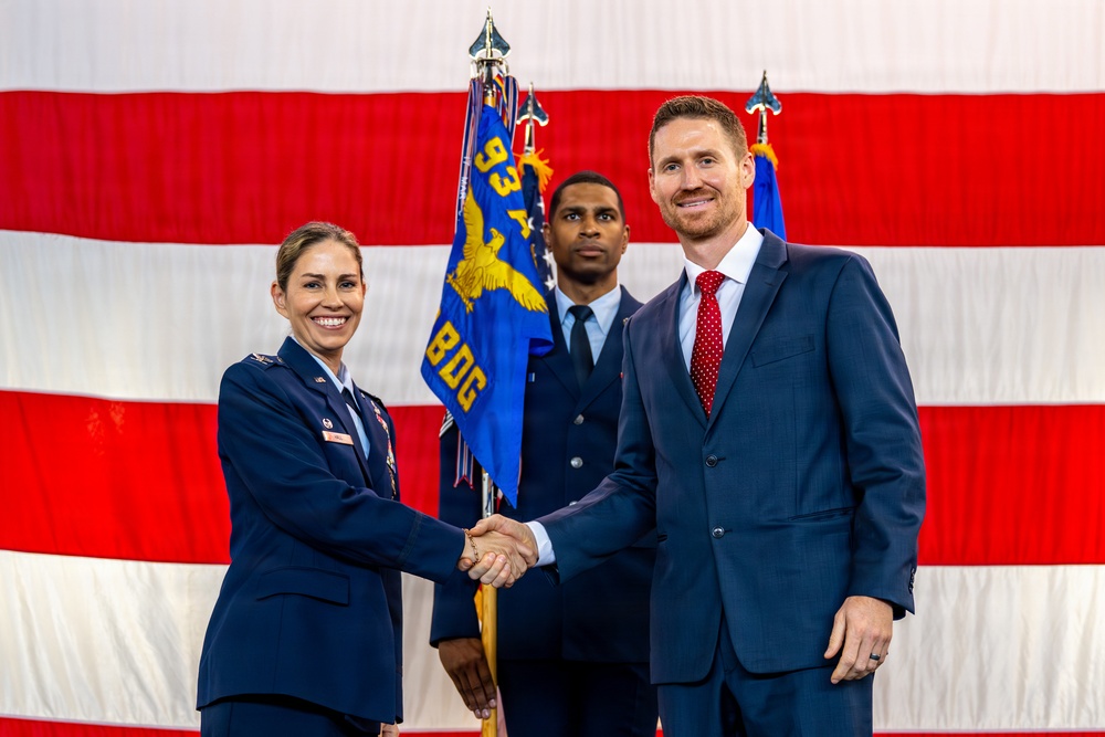 Moody welcomes new honorary commanders