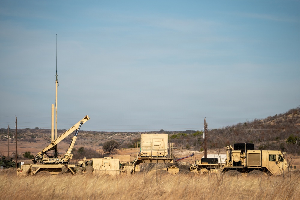 Soldiers from 1-62 ADA conduct Emplacement and Initialization Drills