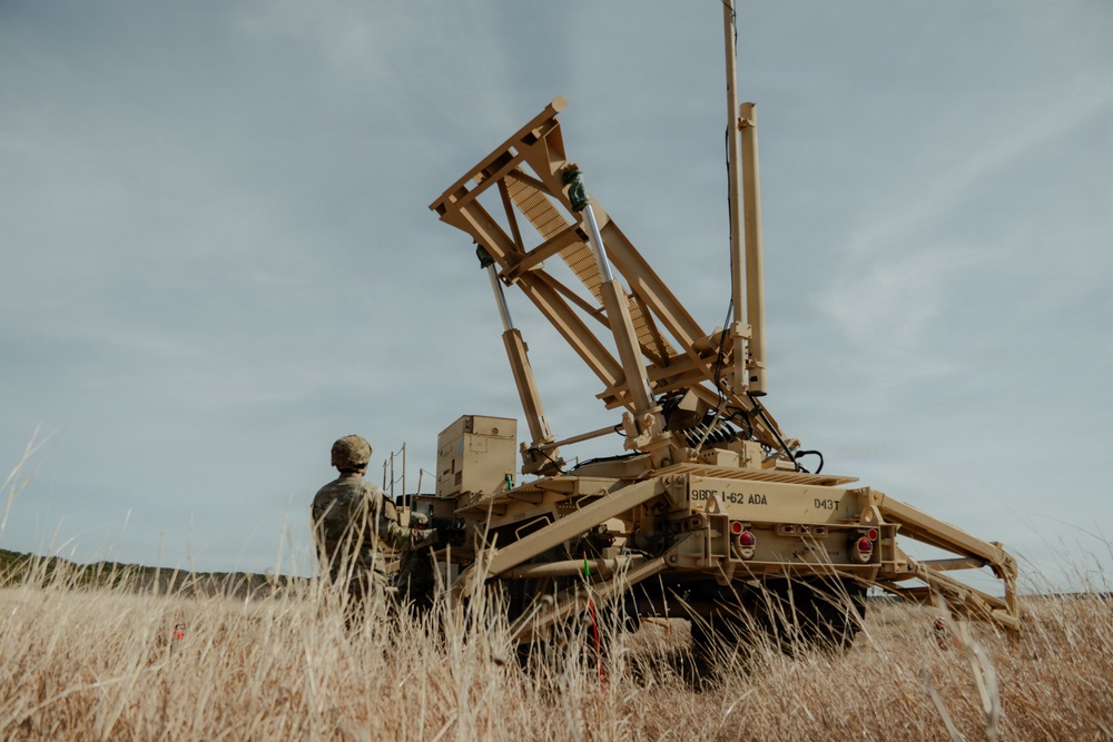 Soldiers from 1-62 ADA conduct Emplacement and Initialization Drills