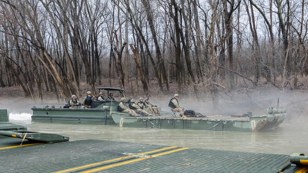 19th Engineer Battalion hones combat skills during Fort Knox field training exercise