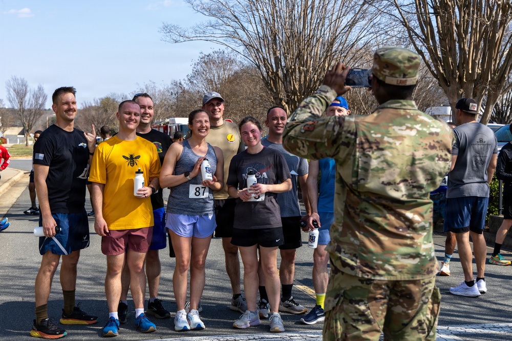145th AW hosts 5K