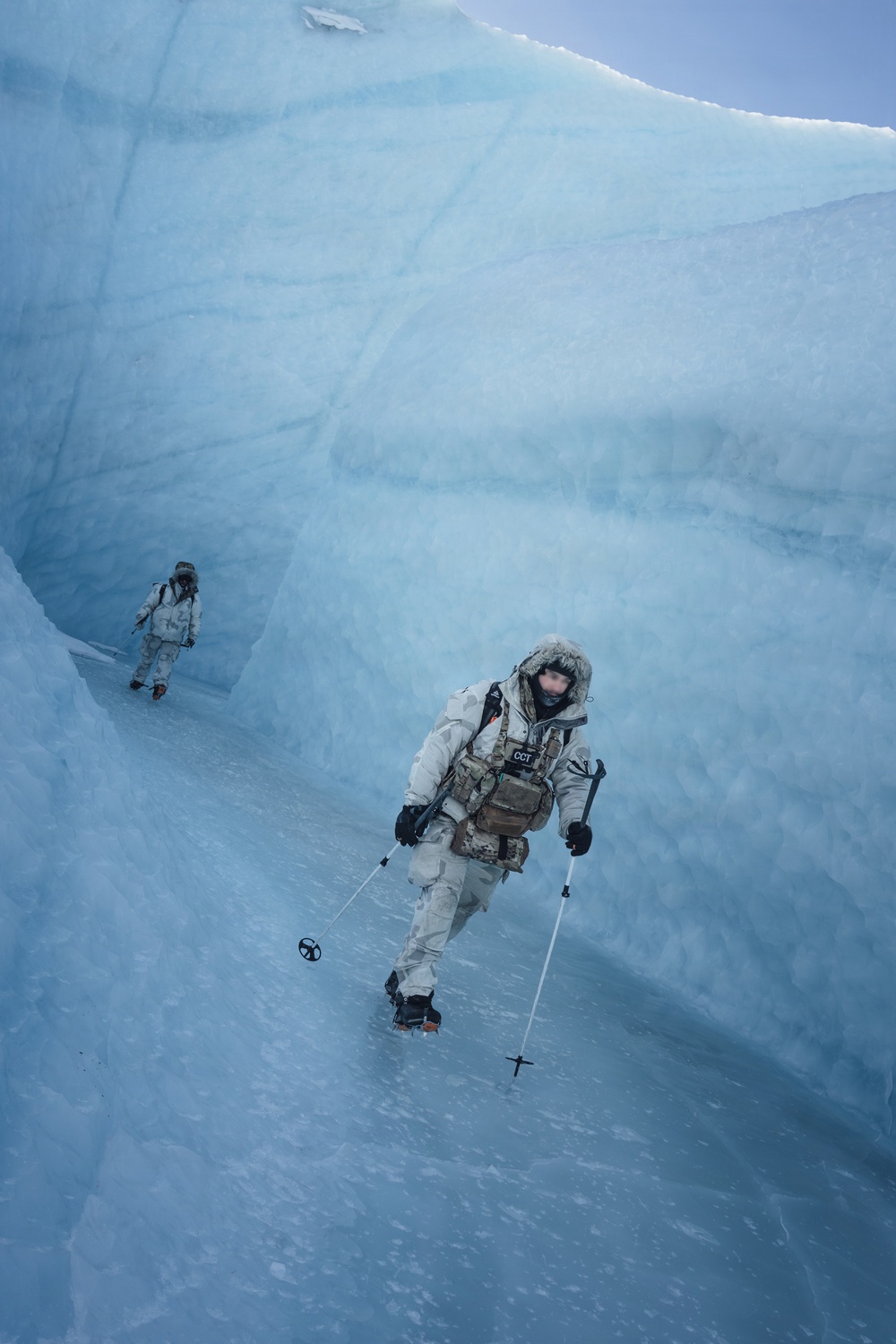 US, Allied Partners SOF conduct SAR scenario in Greenland during AE26