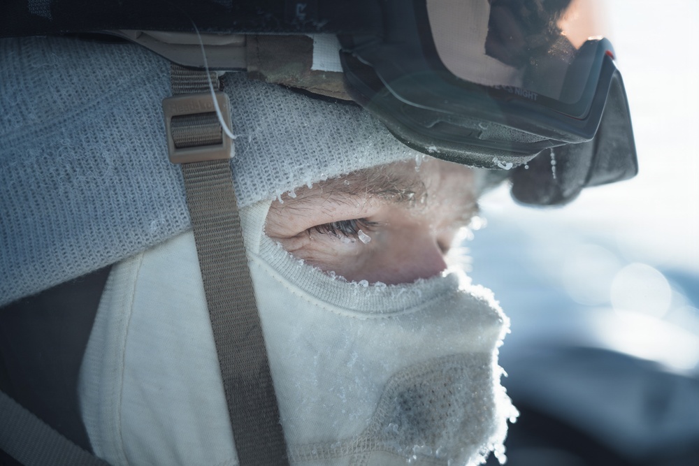 US, Allied Partners SOF conduct SAR scenario in Greenland during AE26