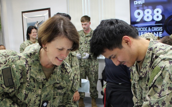 NMRTC Patuxent River Leadership Instructs During Suture Lab