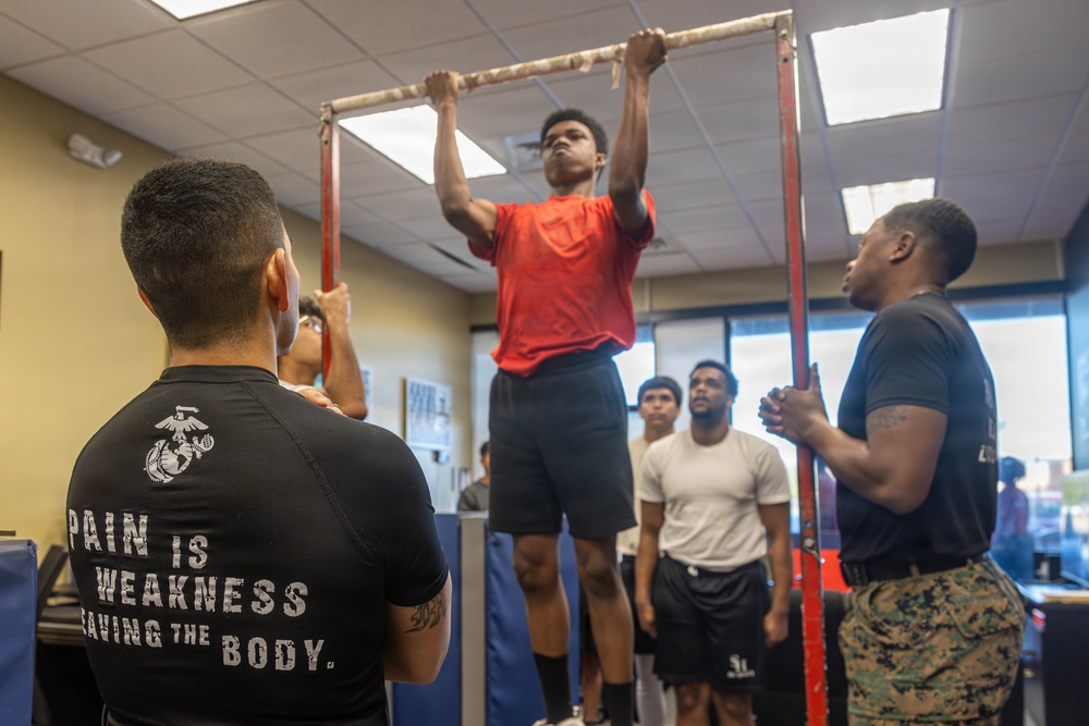 Recruiting Sub-Station Fort Bend Initial Strength Test&amp;#xA;