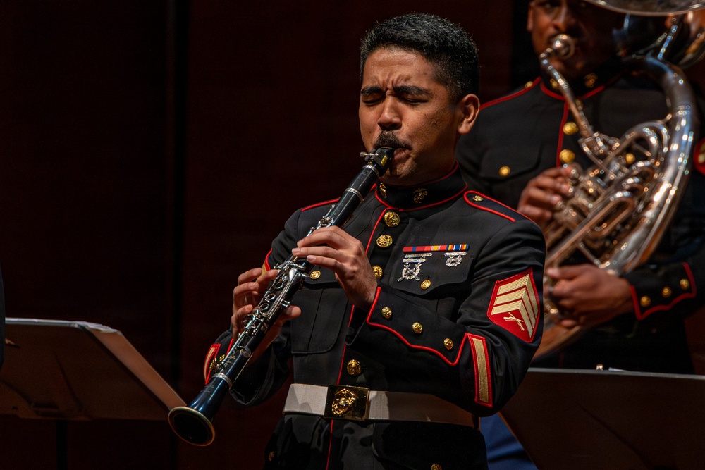 Marine Reserves Band Performs for Houston Schools &amp;#xA;