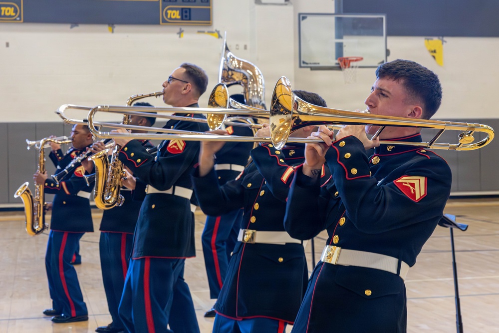Marine Reserves Band Performs for Houston Schools &amp;#xA;