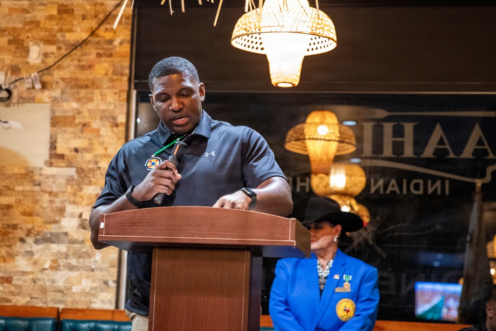 AUSA Houston Chapter Recognize Support with Army Leaders