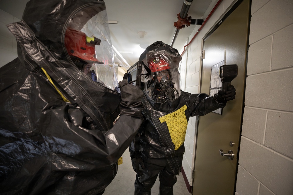 AKNG's 103rd Weapons of Mass Destruction - Civil Support Team conducts CBRN incident training exercise