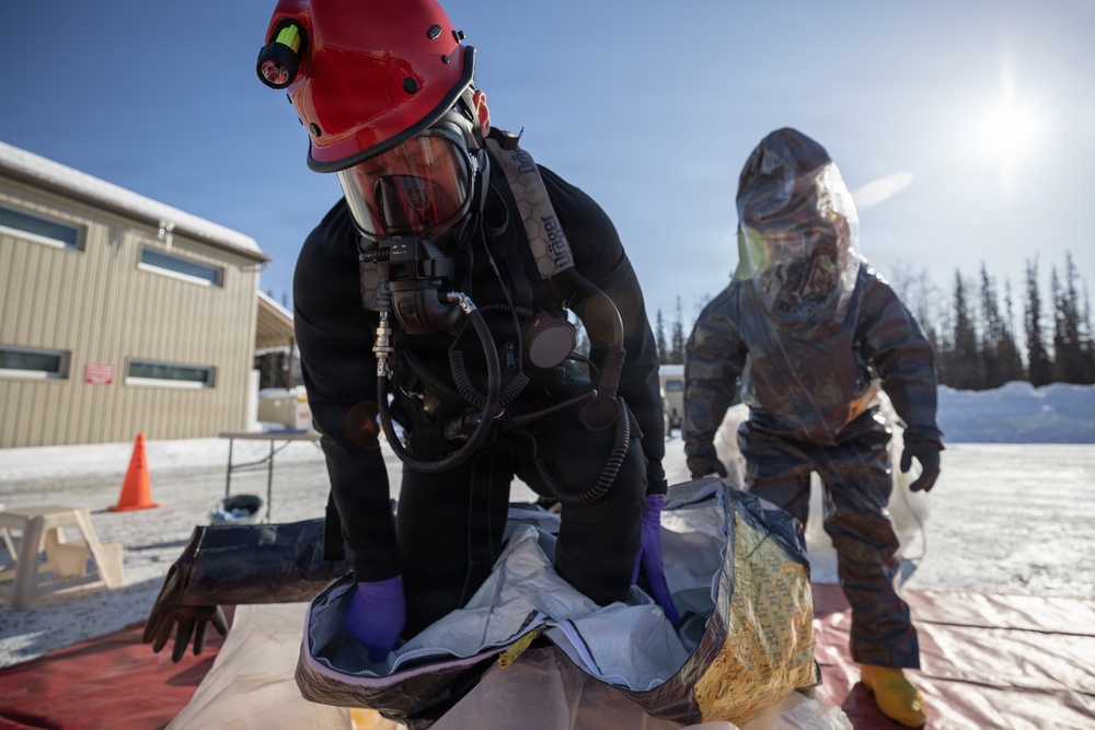 AKNG's 103rd Weapons of Mass Destruction - Civil Support Team conducts CBRN incident training exercise