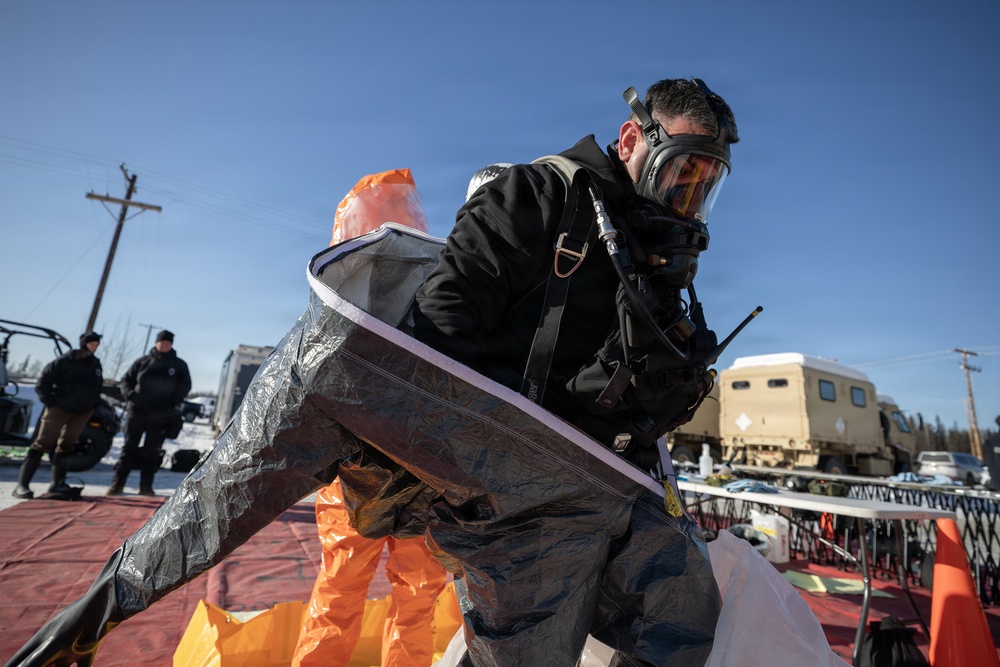 AKNG's 103rd Weapons of Mass Destruction - Civil Support Team conducts CBRN incident training exercise